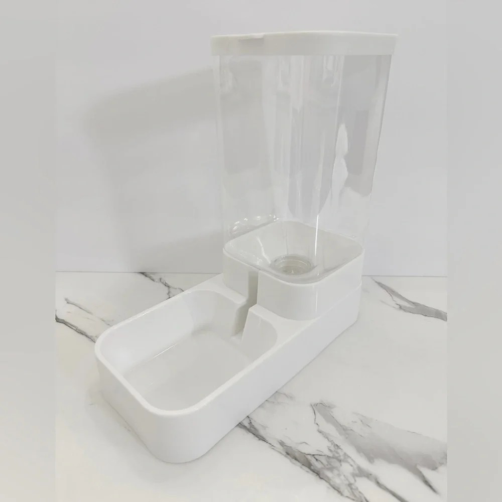 Pet Water Dispenser